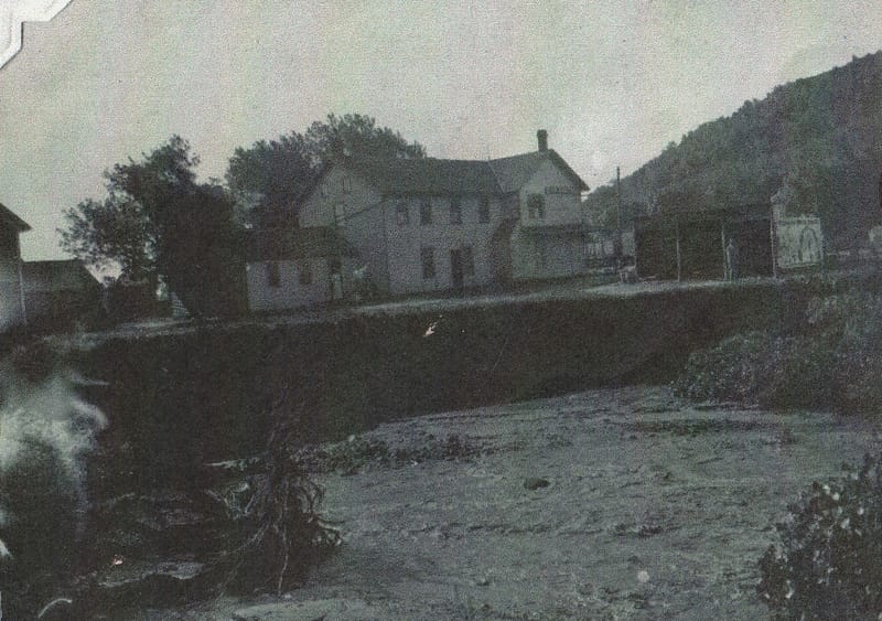1914 Flood City Night Club and Bridge
