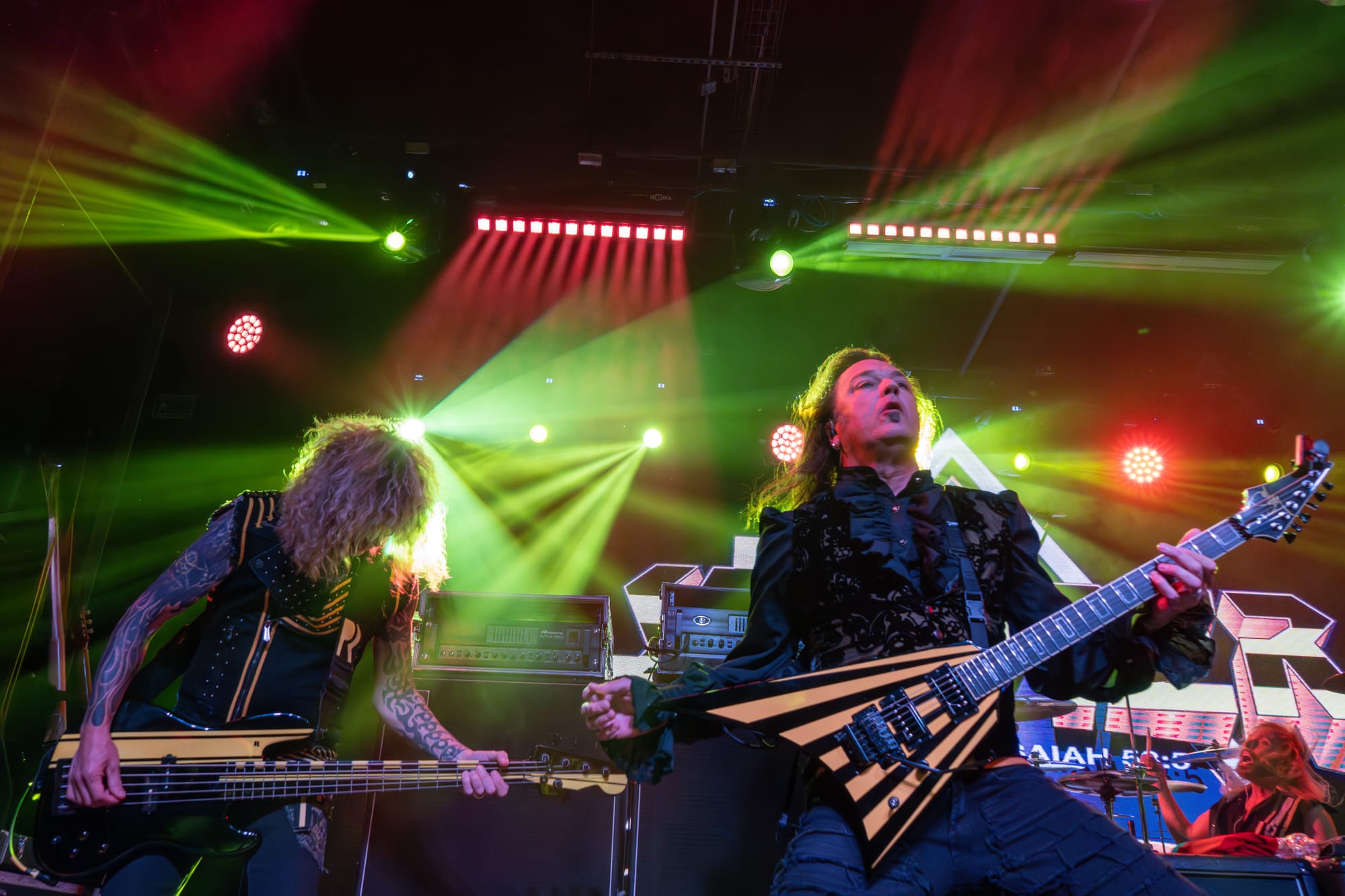 Alabado sea Dios y el metal: Stryper bendice Guadalajara