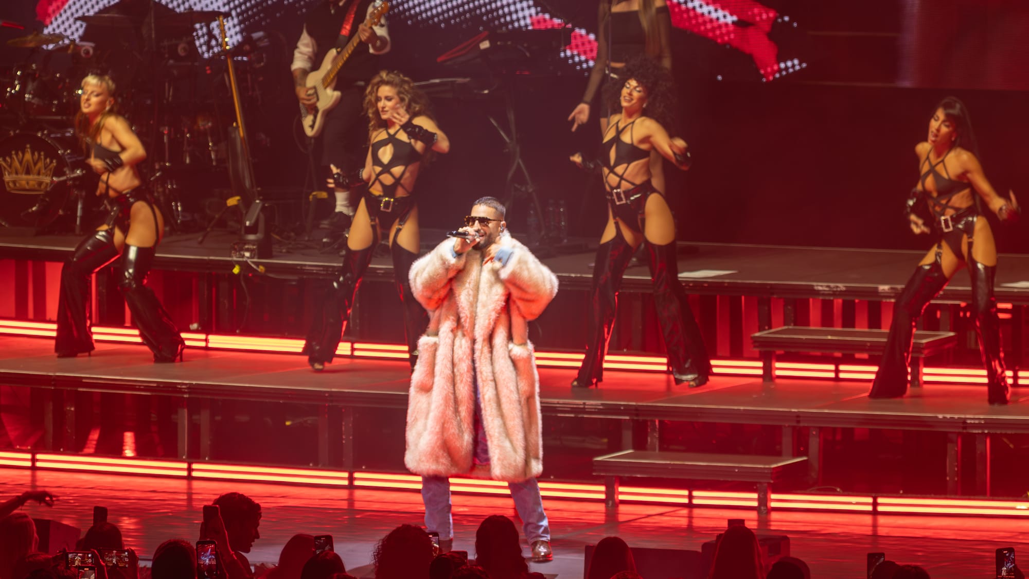 Maluma nos hace bailar toda la noche con su ritmo colombiano