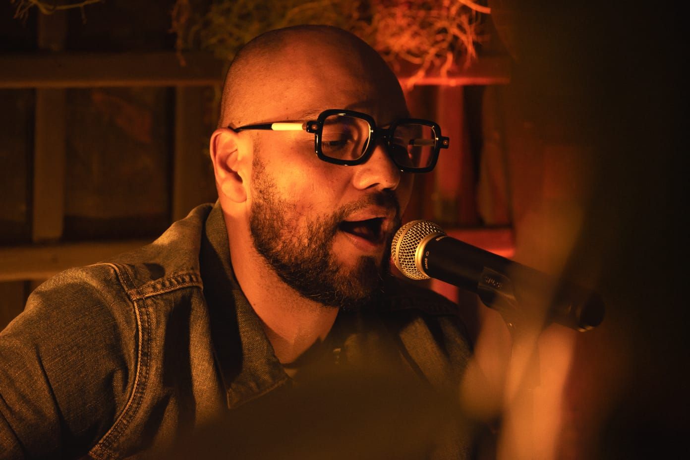 “Sal a la Calle”, un viaje al sonido clásico caribeño