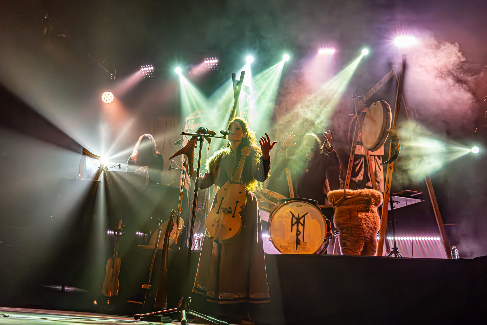 SKÁLD: LOS DIOSES NÓRDICOS CELEBRAN EN TIERRAS TAPATÍAS SU RITUAL PAGANO