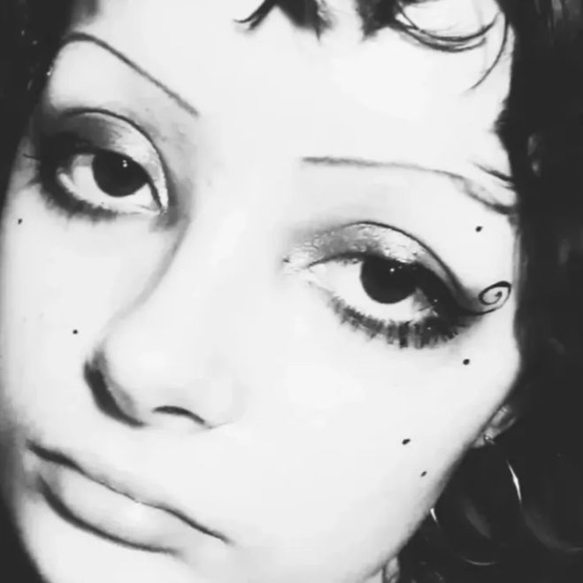 Repetir “With You” como si no fuera a doler