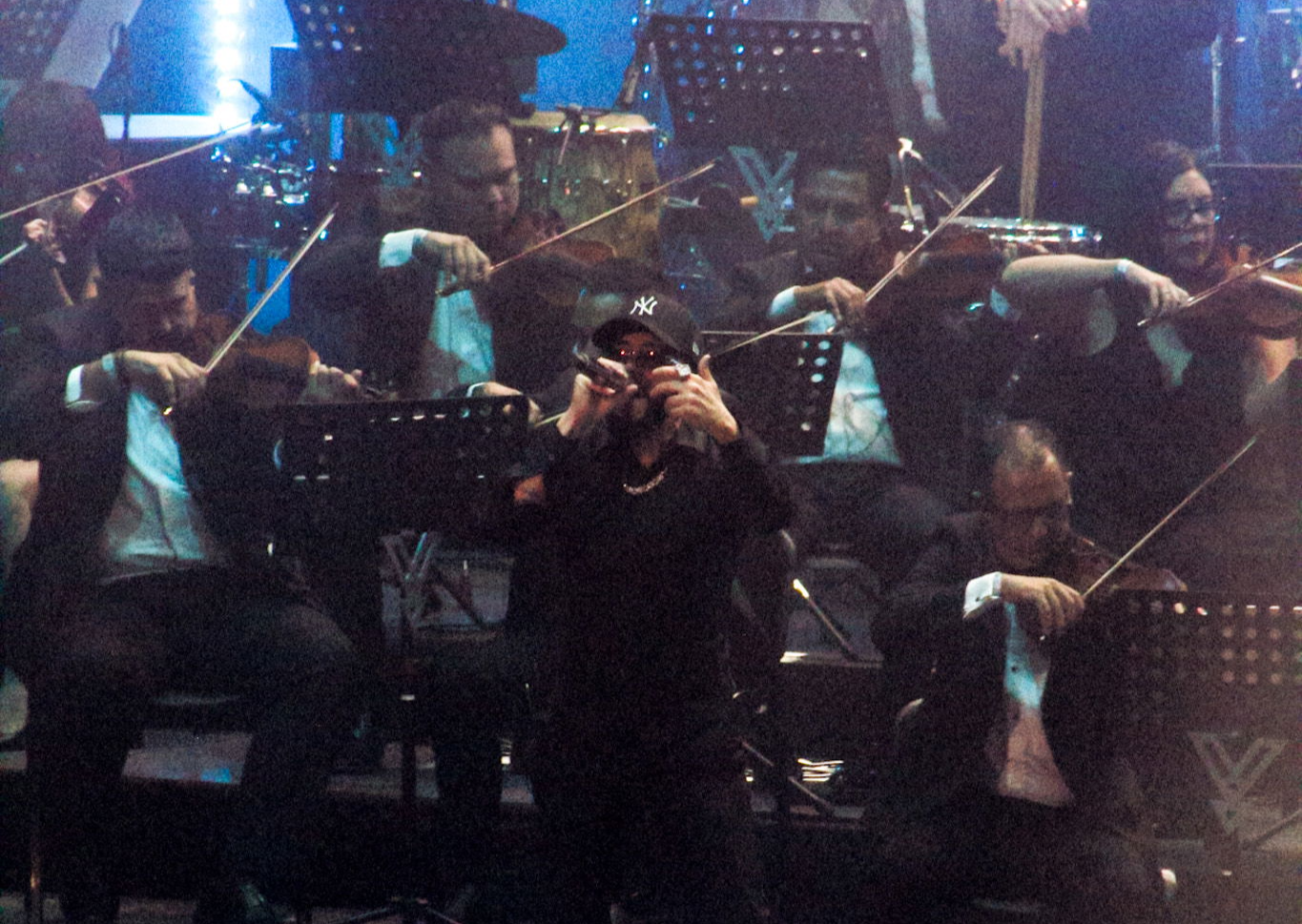 Yandel: La leyenda viva del reggaetón en modo sinfónico