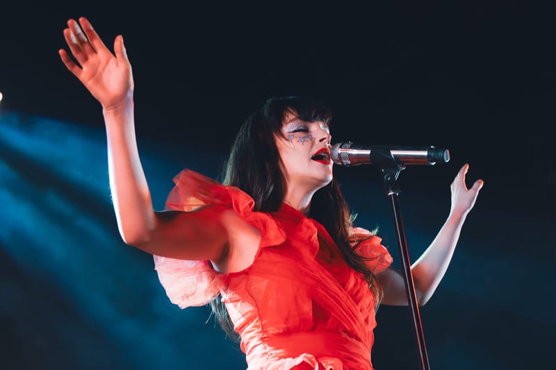 Lauren Mayberry