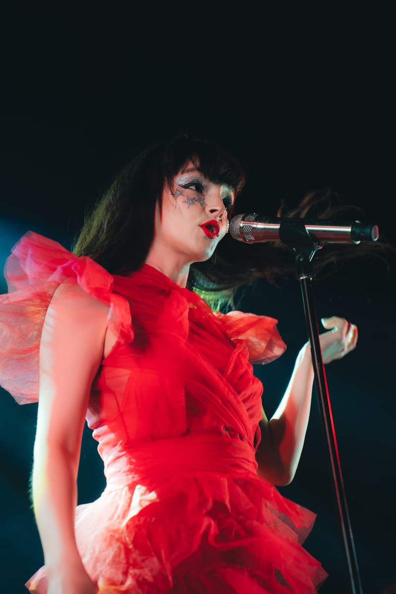 Lauren Mayberry