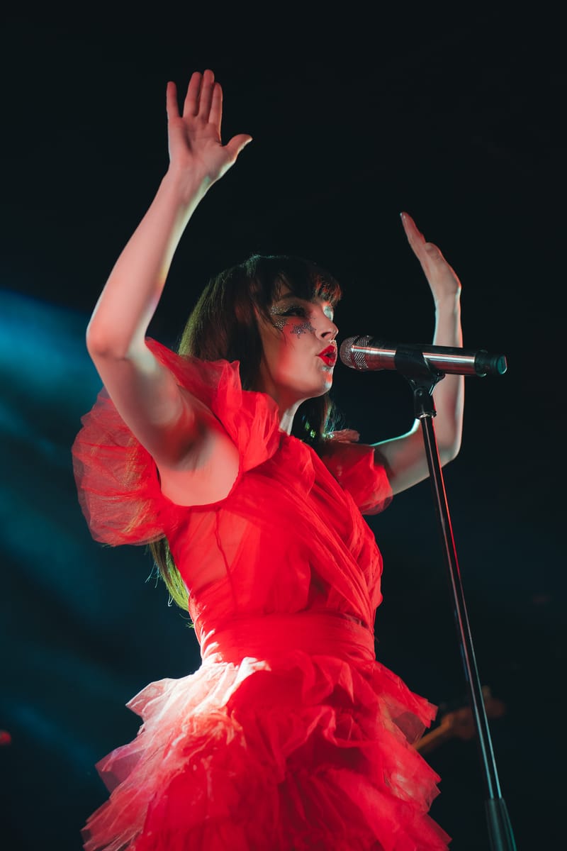 Lauren Mayberry