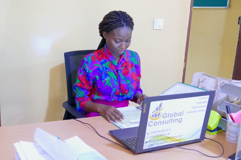 AUDITORIA E REVISÃO DE CONTAS