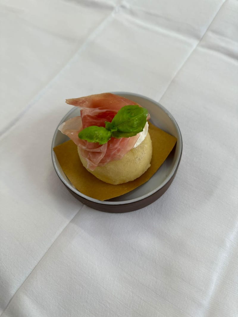 Pizzas fritas jamón una unidad