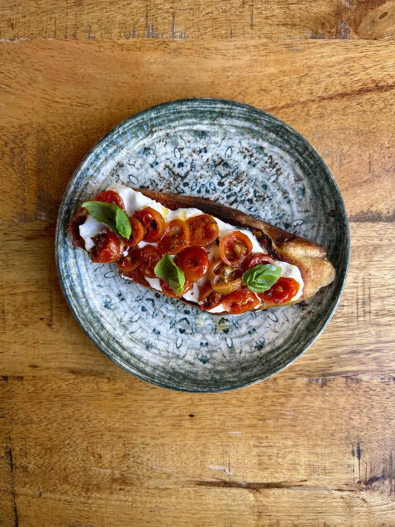 Bruschetta burrata