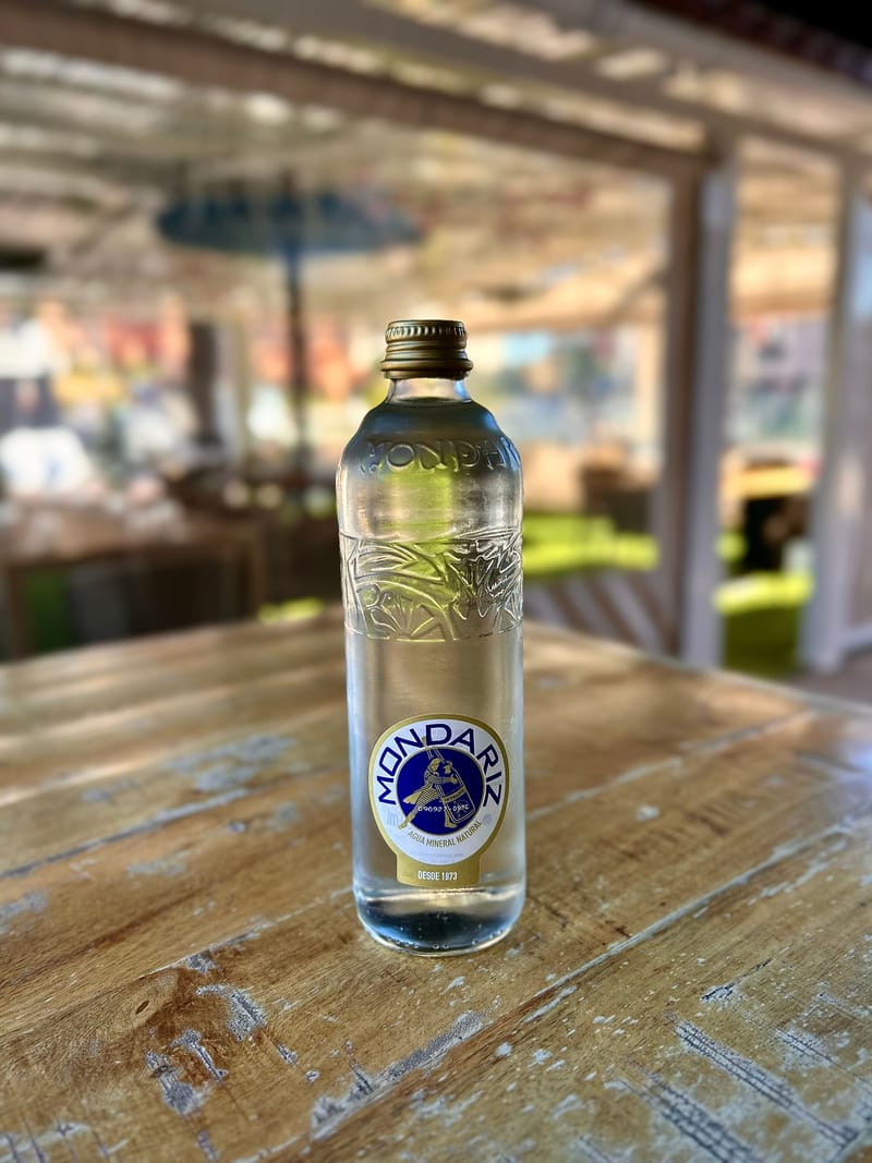 Agua mondariz sin gas