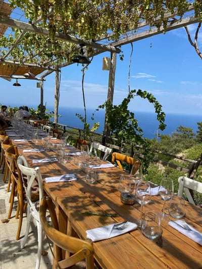 פניגירי  (Panigiri) ומקרונדה (Makronada)