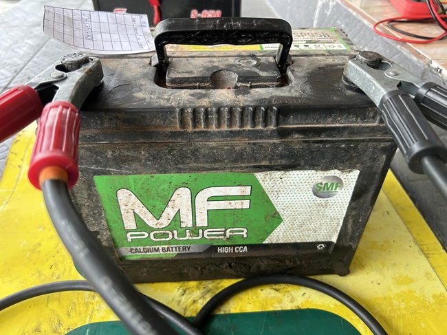 รับชาร์จแบตเตอรี่รถยนต์ MF power