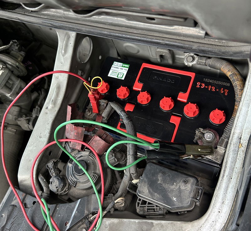 ร้านเปลี่ยนแบตเตอรี่รถตู้ Toyota Commuter แหลมฉบัง