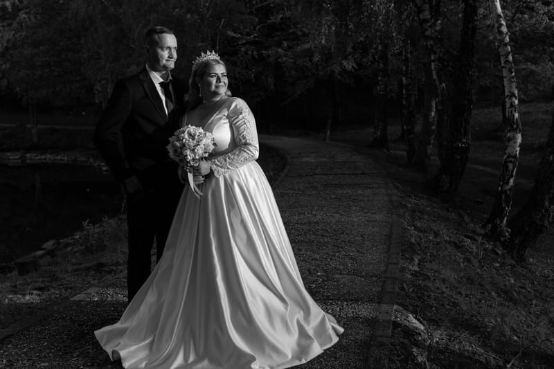 O selecție de imagini care surprind emoția, naturalețea și eleganța fiecărei nunți.