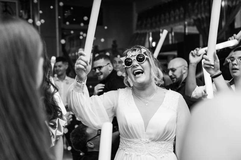 O selecție de imagini care surprind emoția, naturalețea și eleganța fiecărei nunți.