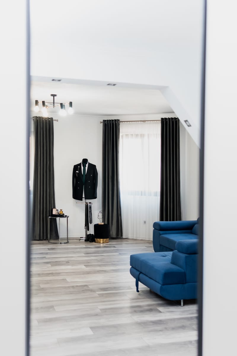 O selecție de imagini care surprind emoția, naturalețea și eleganța fiecărei nunți.