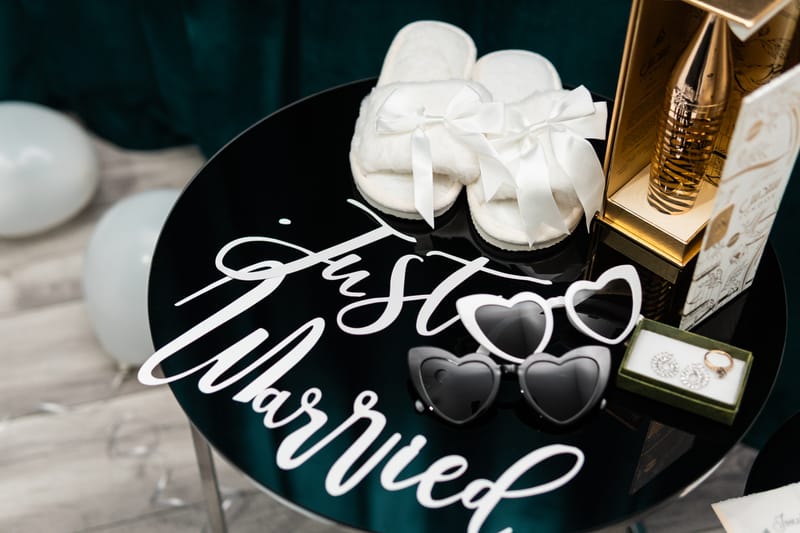 O selecție de imagini care surprind emoția, naturalețea și eleganța fiecărei nunți.