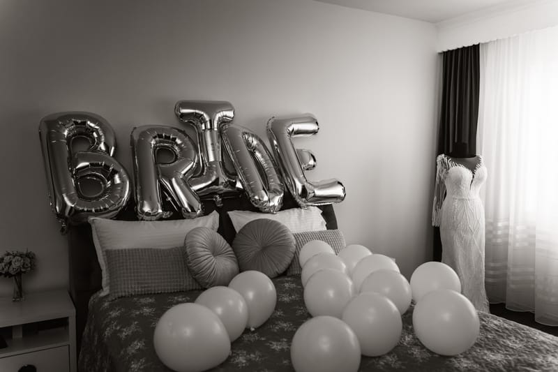 O selecție de imagini care surprind emoția, naturalețea și eleganța fiecărei nunți.