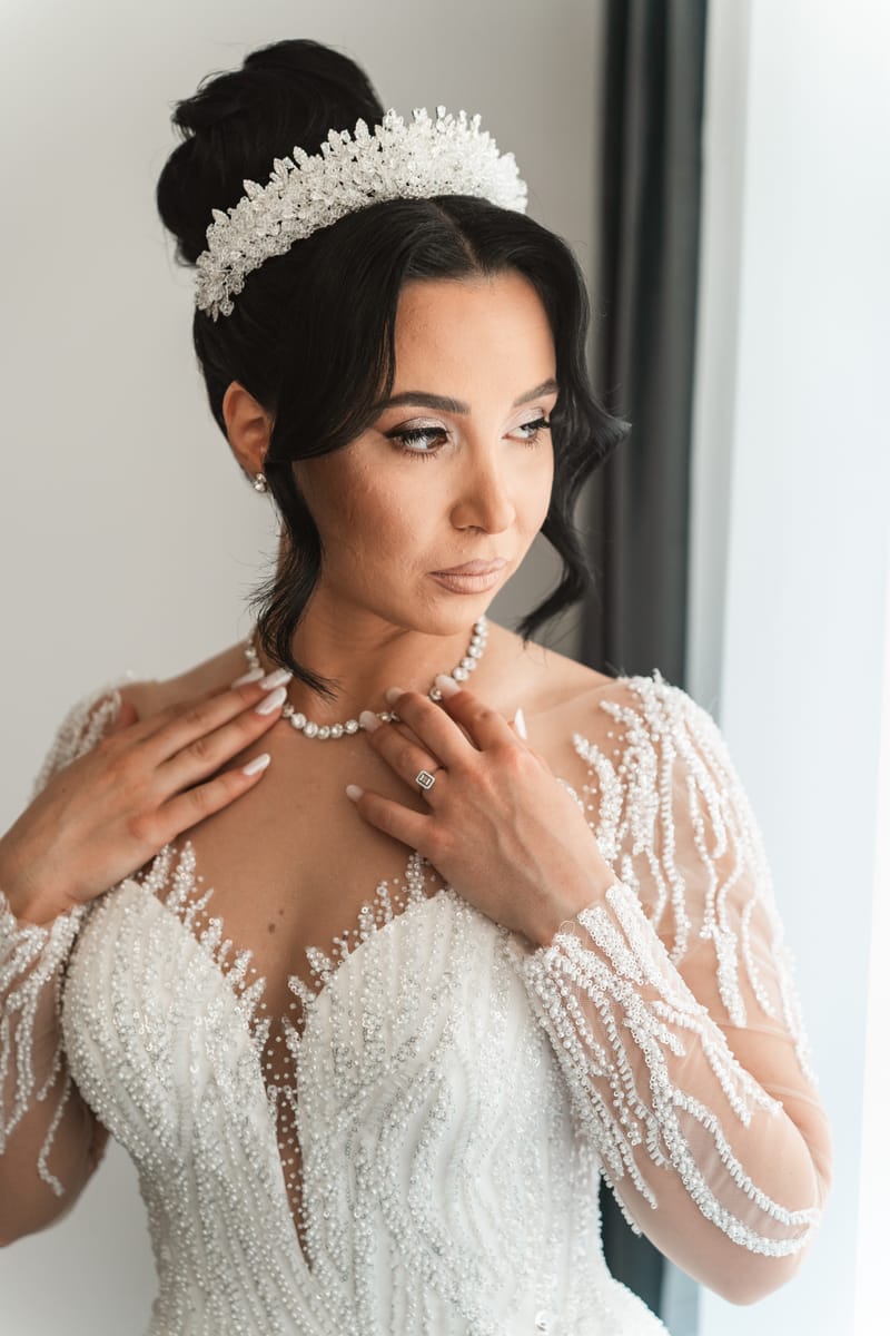 O selecție de imagini care surprind emoția, naturalețea și eleganța fiecărei nunți.