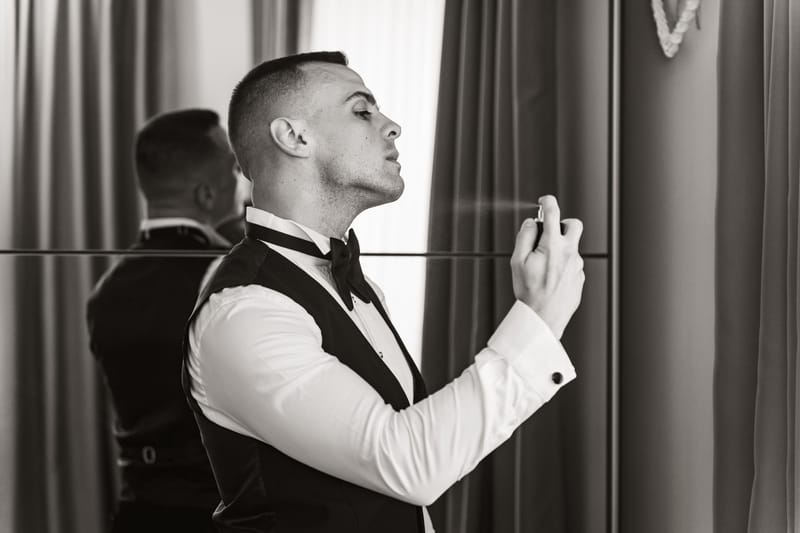 O selecție de imagini care surprind emoția, naturalețea și eleganța fiecărei nunți.