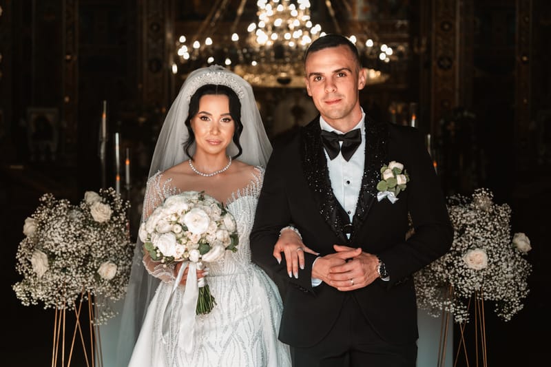 O selecție de imagini care surprind emoția, naturalețea și eleganța fiecărei nunți.