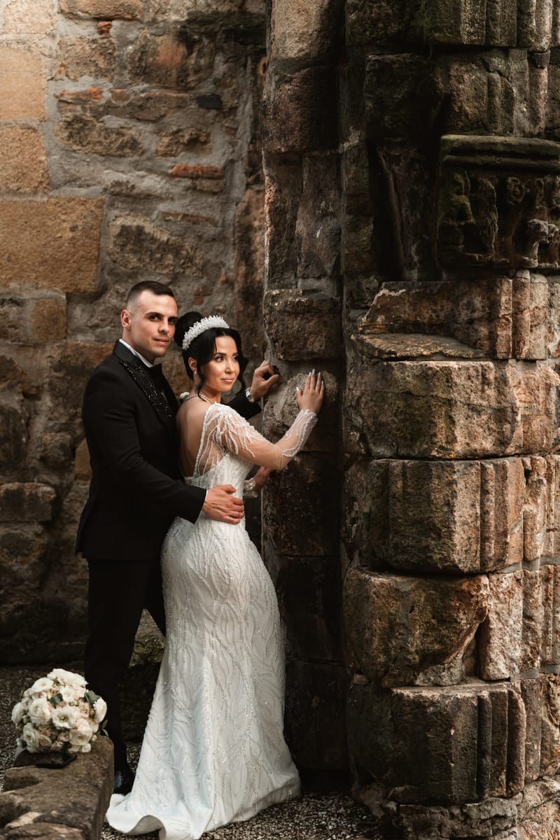 O selecție de imagini care surprind emoția, naturalețea și eleganța fiecărei nunți.