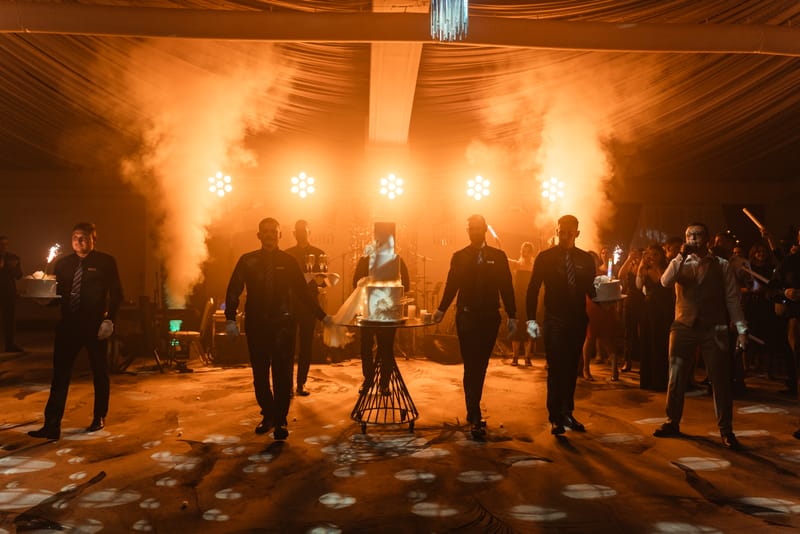 O selecție de imagini care surprind emoția, naturalețea și eleganța fiecărei nunți.