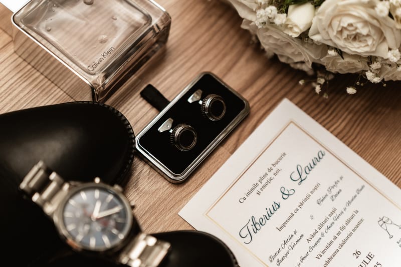 O selecție de imagini care surprind emoția, naturalețea și eleganța fiecărei nunți.