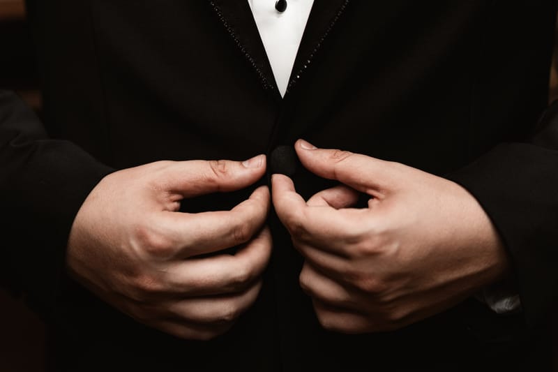 O selecție de imagini care surprind emoția, naturalețea și eleganța fiecărei nunți.