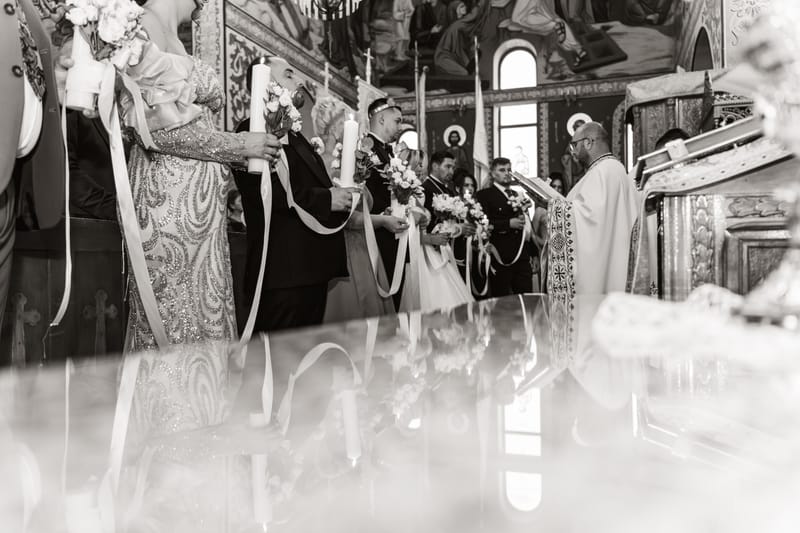 O selecție de imagini care surprind emoția, naturalețea și eleganța fiecărei nunți.