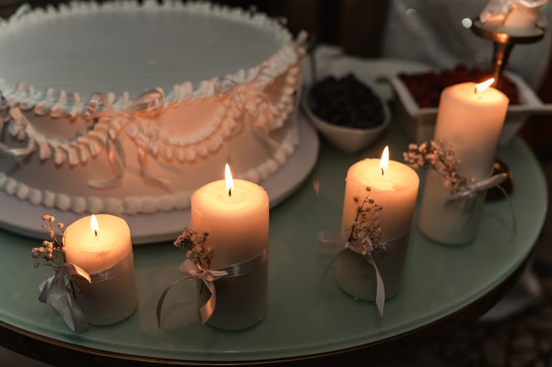 O selecție de imagini care surprind emoția, naturalețea și eleganța fiecărei nunți.