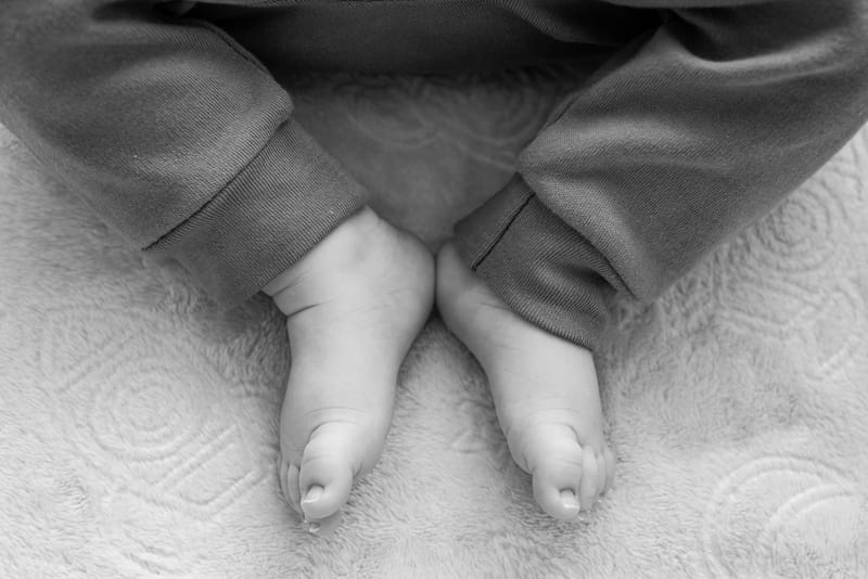 Momente sincere și detalii pline de sensibilitate, surprinse într-o zi specială pentru întreaga familie.