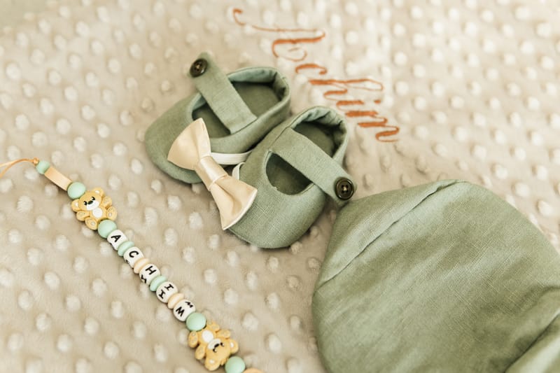 Momente sincere și detalii pline de sensibilitate, surprinse într-o zi specială pentru întreaga familie.