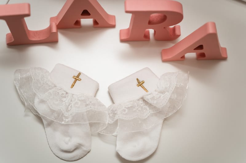 Momente sincere și detalii pline de sensibilitate, surprinse într-o zi specială pentru întreaga familie.