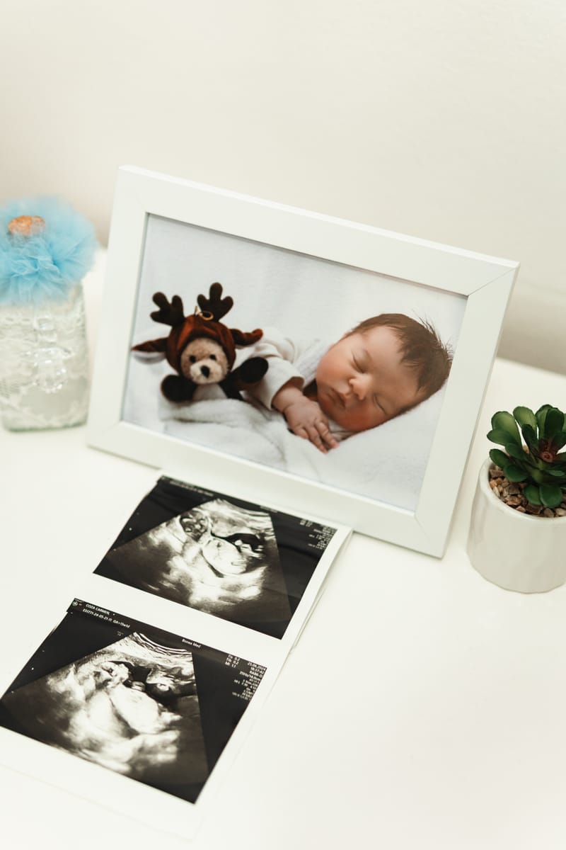 Momente sincere și detalii pline de sensibilitate, surprinse într-o zi specială pentru întreaga familie.