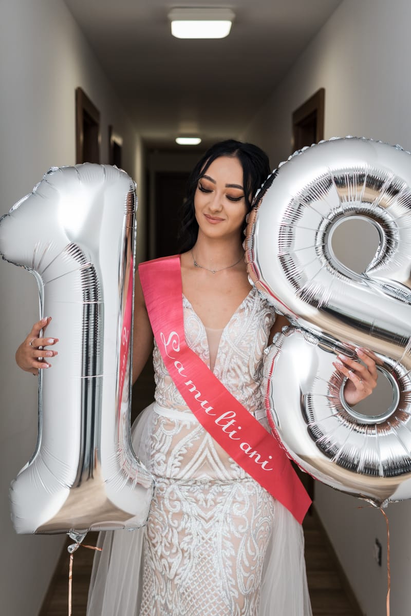 Emoție, energie și momente memorabile dintr-o zi care marchează un nou început.