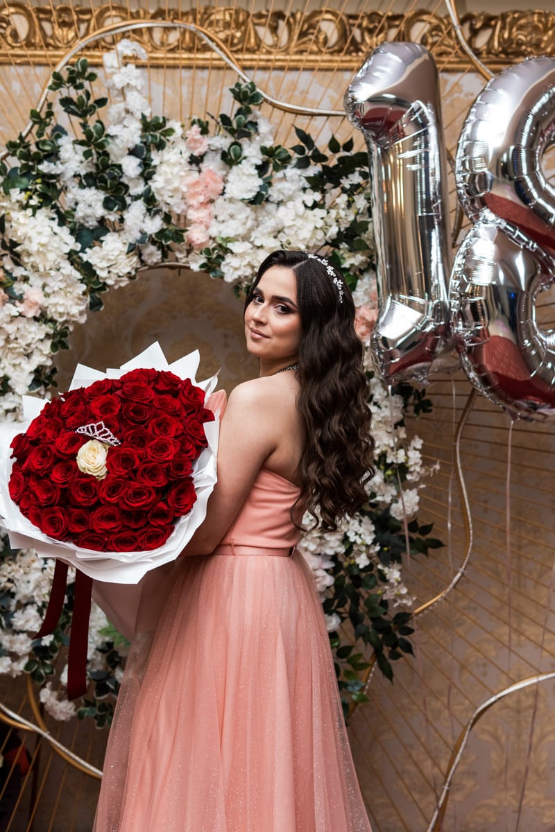 Emoție, energie și momente memorabile dintr-o zi care marchează un nou început.