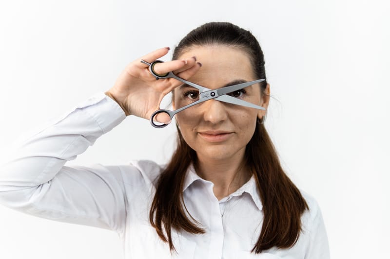 Fotografie corporate realizată cu profesionalism, pentru a evidenția echipa, brandul și momentele importante ale afacerii.