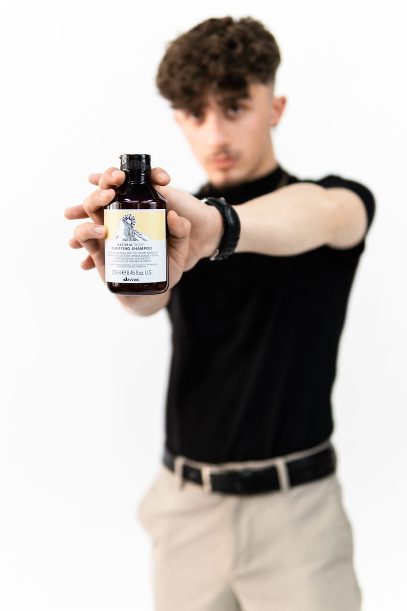 Portofoliu de produs cu imagini clare și atractive, ideale pentru promovare și branding.