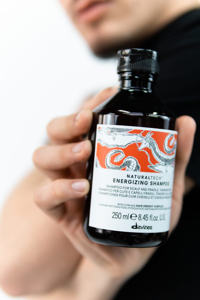 Portofoliu de produs cu imagini clare și atractive, ideale pentru promovare și branding.