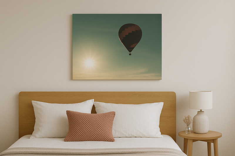 Arta noastră ajunge la tine acasa! Tablouri pe canvas create din fotografiile noastre originale.