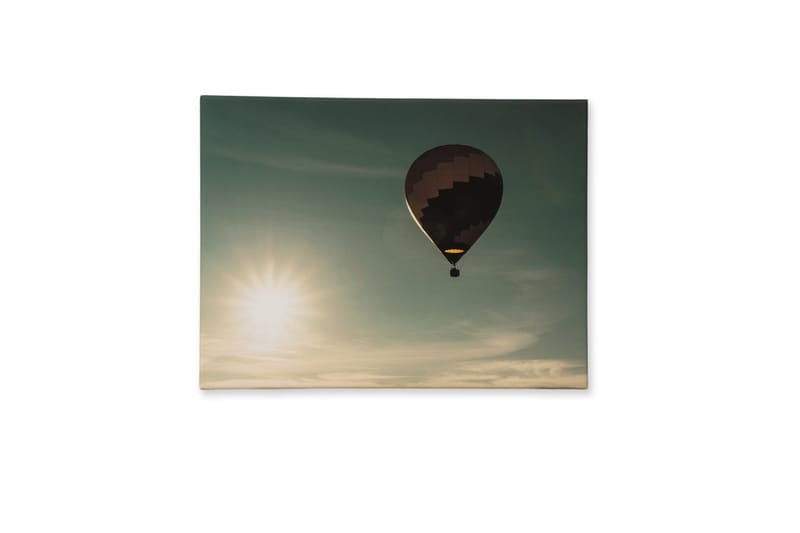 Arta noastră ajunge la tine acasa! Tablouri pe canvas create din fotografiile noastre originale.