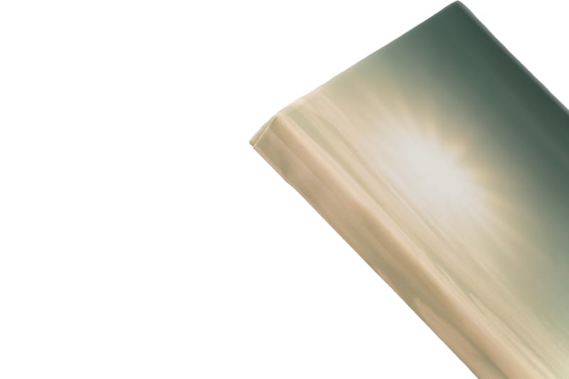 Arta noastră ajunge la tine acasa! Tablouri pe canvas create din fotografiile noastre originale.