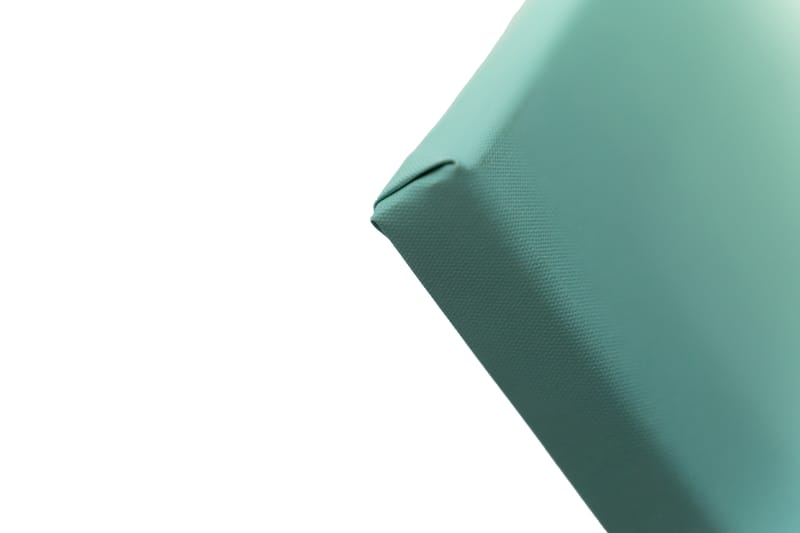 Arta noastră ajunge la tine acasa! Tablouri pe canvas create din fotografiile noastre originale.