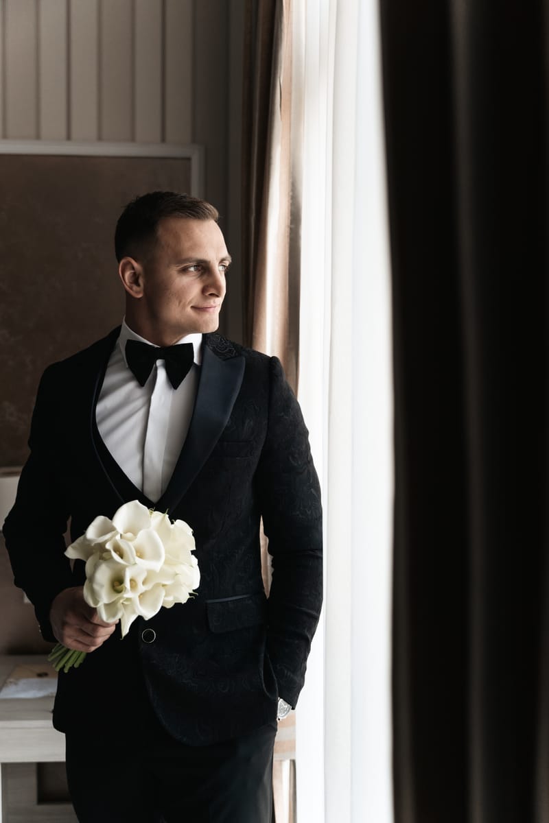 O selecție de imagini care surprind emoția, naturalețea și eleganța fiecărei nunți.