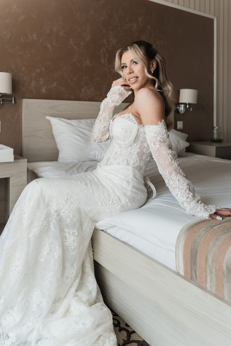 O selecție de imagini care surprind emoția, naturalețea și eleganța fiecărei nunți.