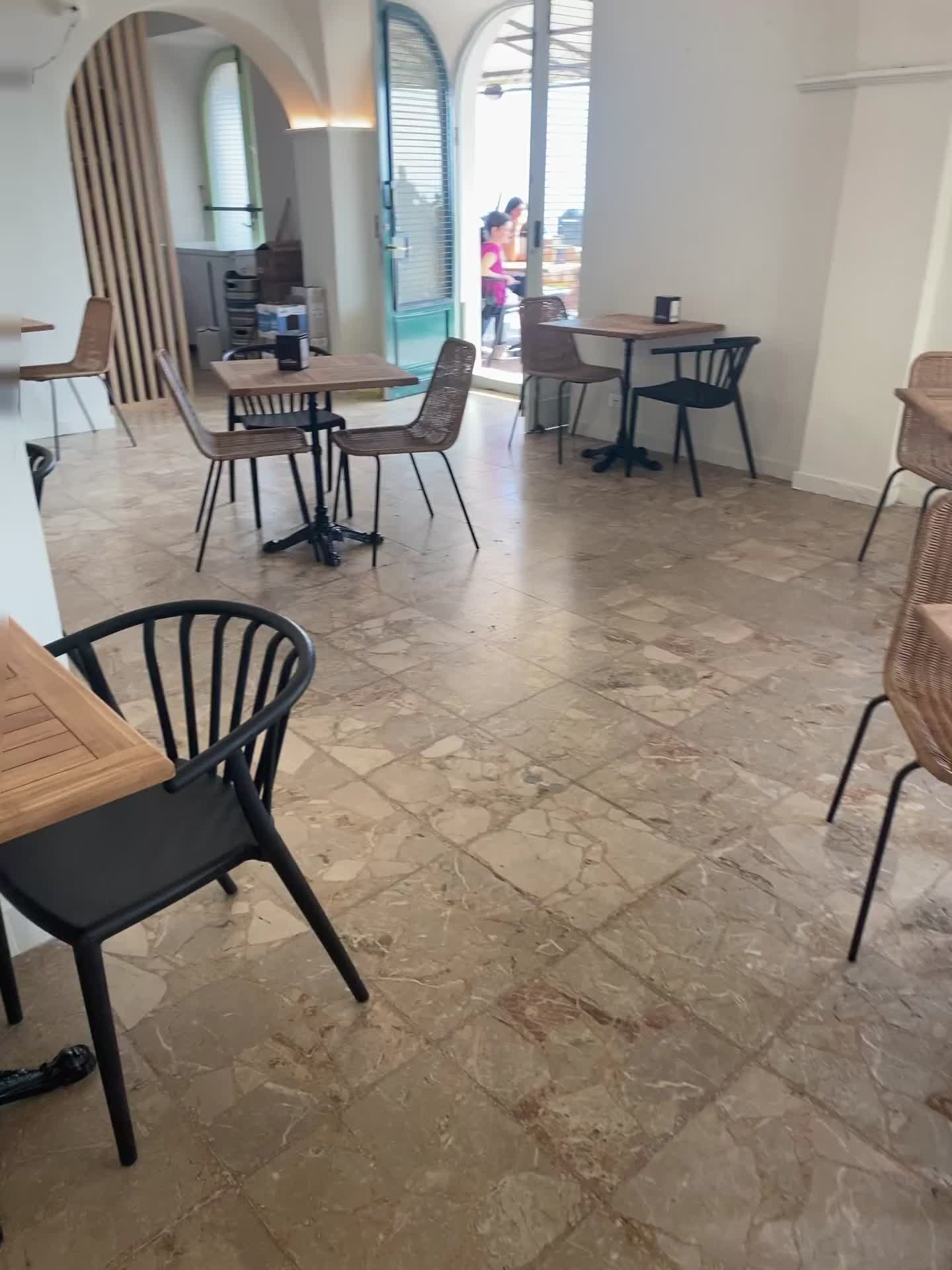 MAGGIE'S - LAIGUEGLIA