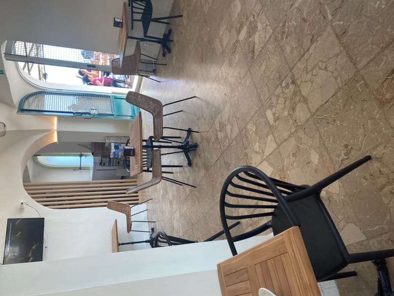 MAGGIE'S - LAIGUEGLIA