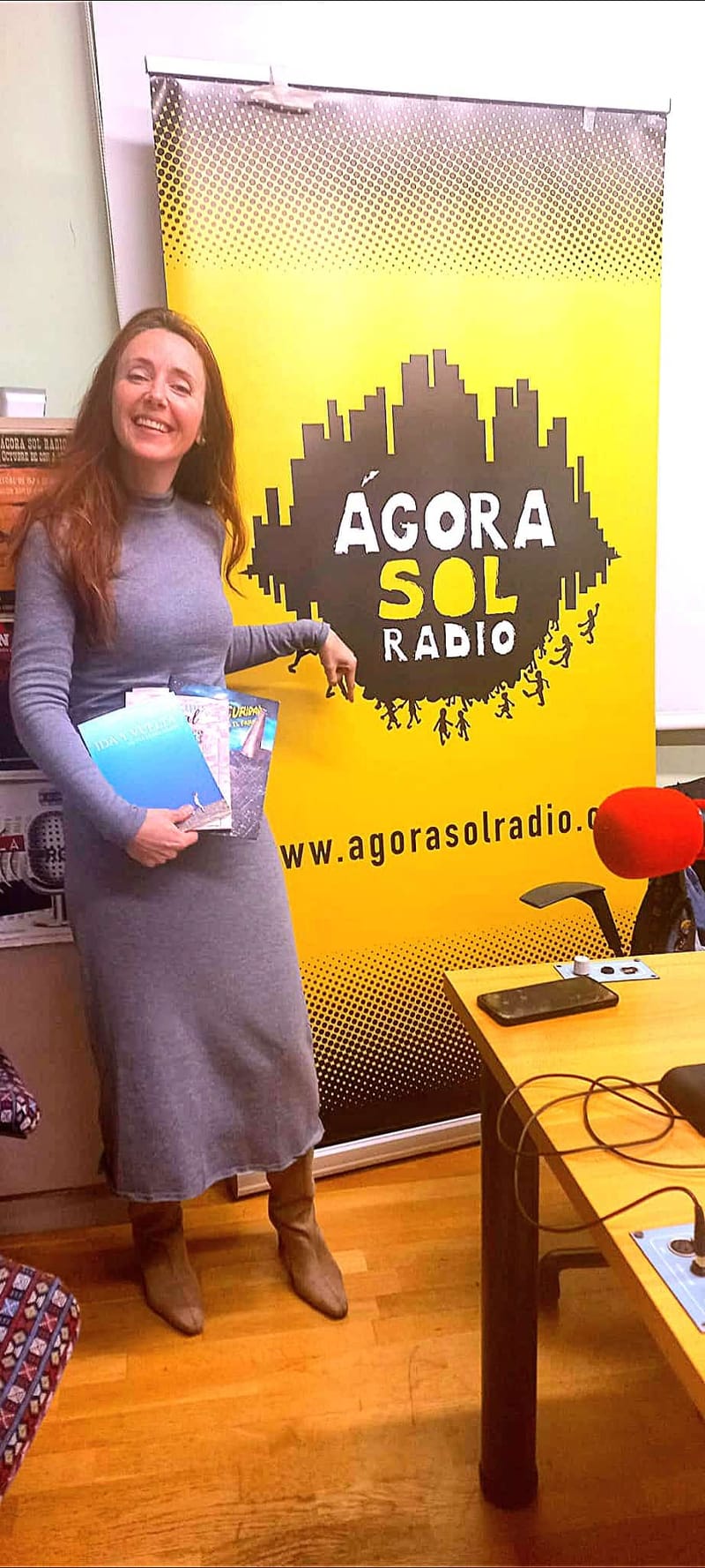Entrevista en Ágora Sol Radio