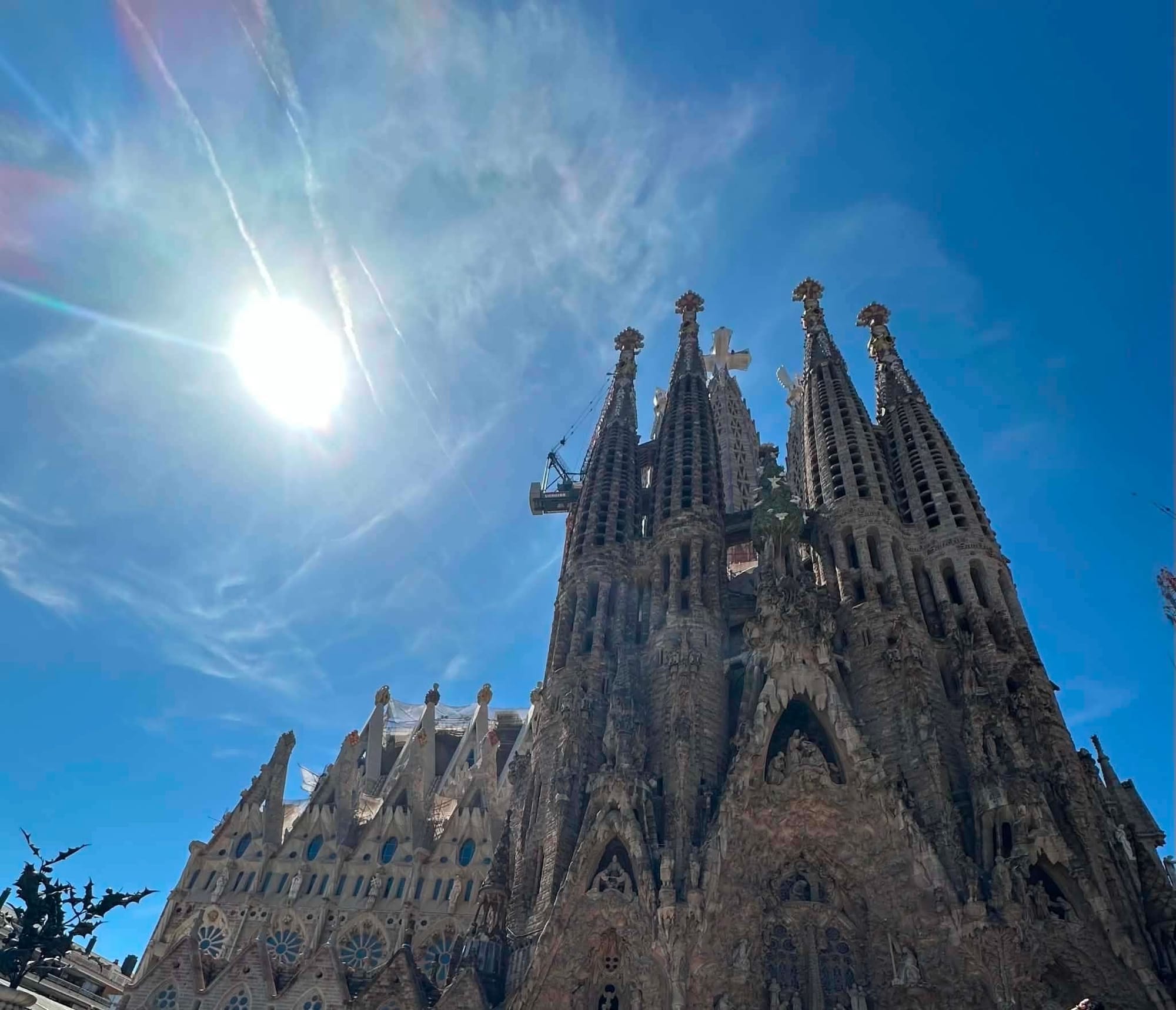 Sagrada Familia : entre Yézous, soleil de plomb et crise existentielle architecturale